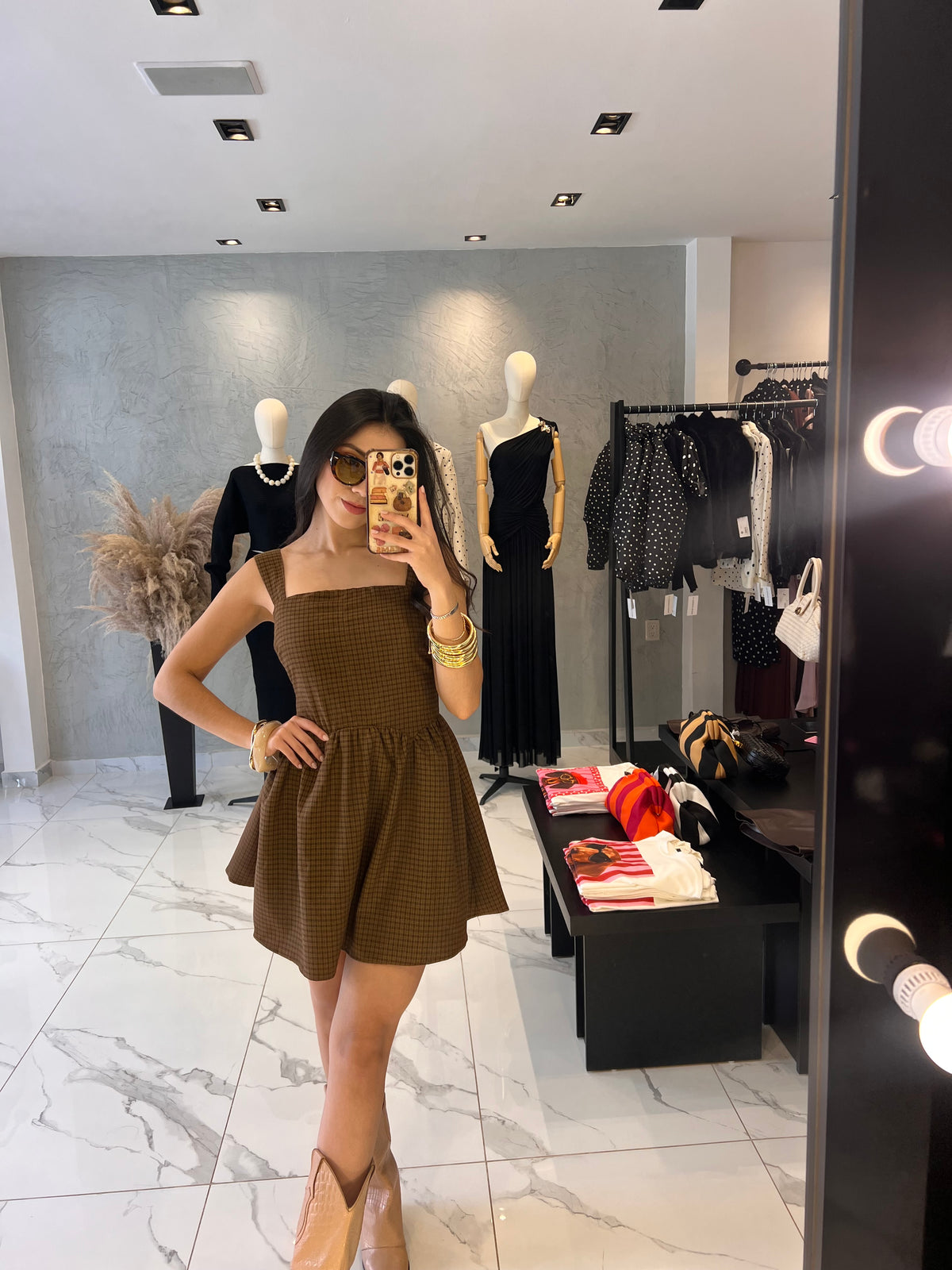 VESTIDO CAFÉ MIA