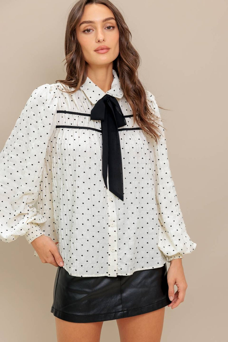 BLUSA CORAZONES NEGROS