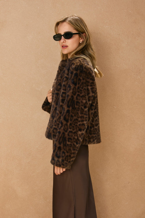 ABRIGO LEOPARDO